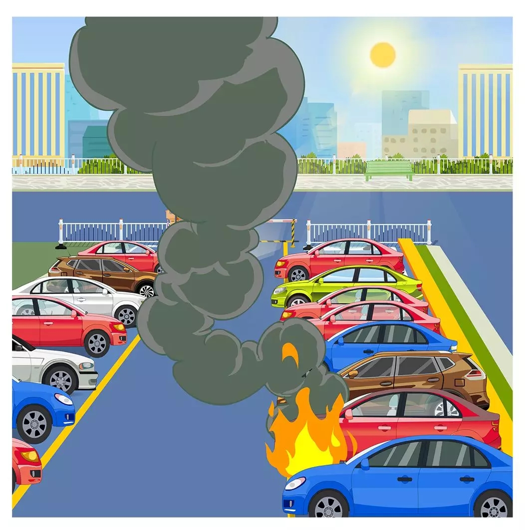 【安全漫画】遇到汽车火情应如何自救?